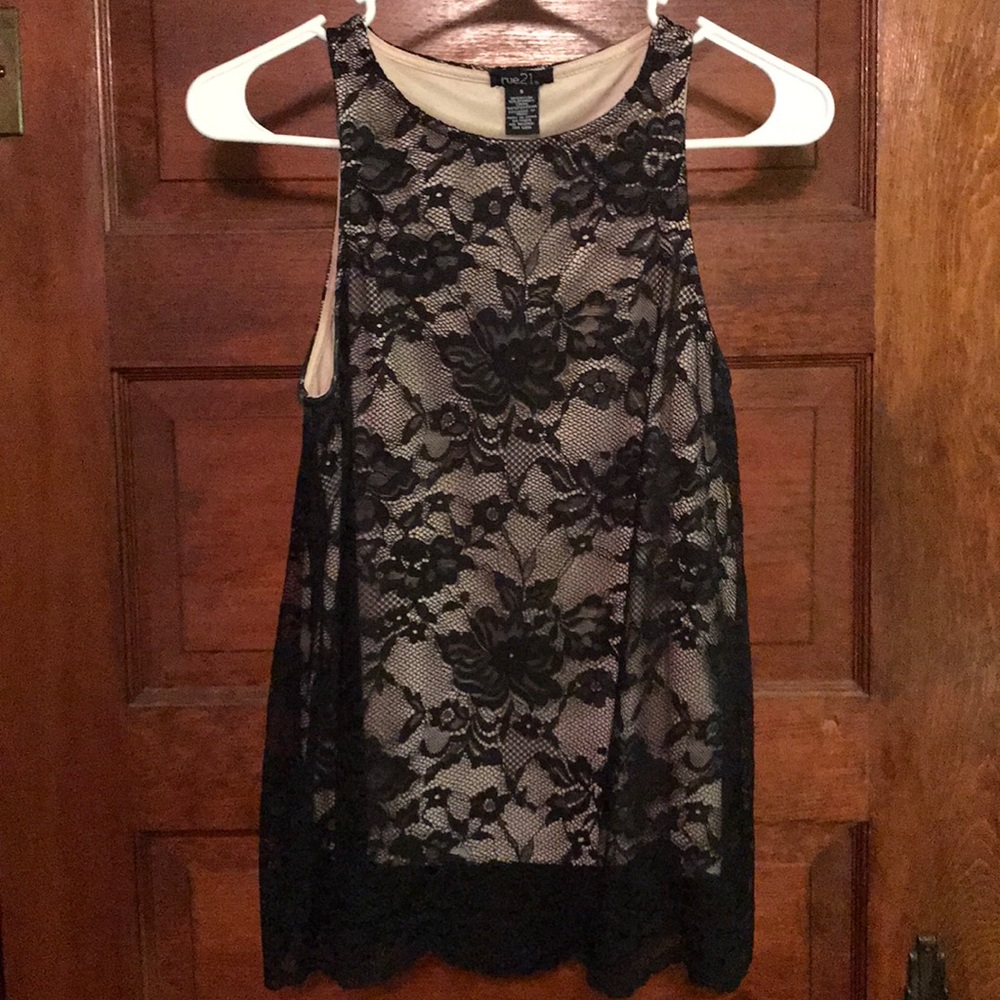 Black lace sleeveless dress top
